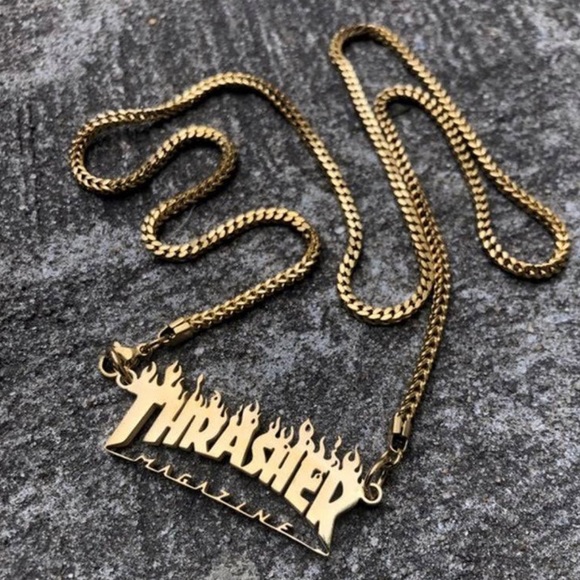 GOLD Thrashers magazine pendant chain - Picture 5 of 5